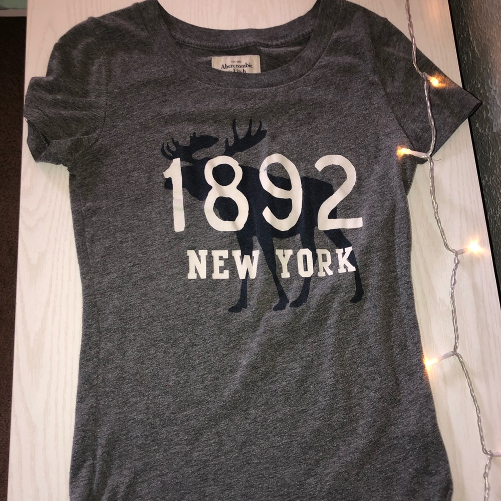 Plain T-Shirt